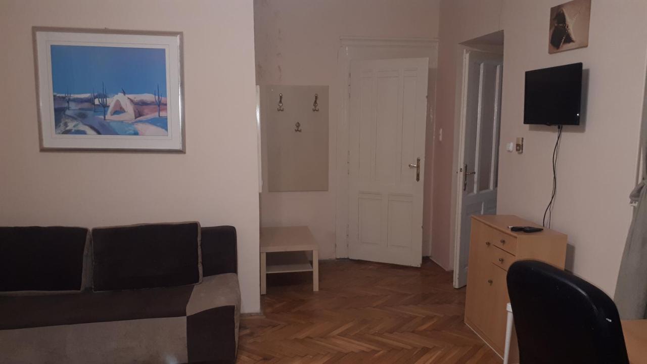 Garibaldi Apartman Budapest Bagian luar foto