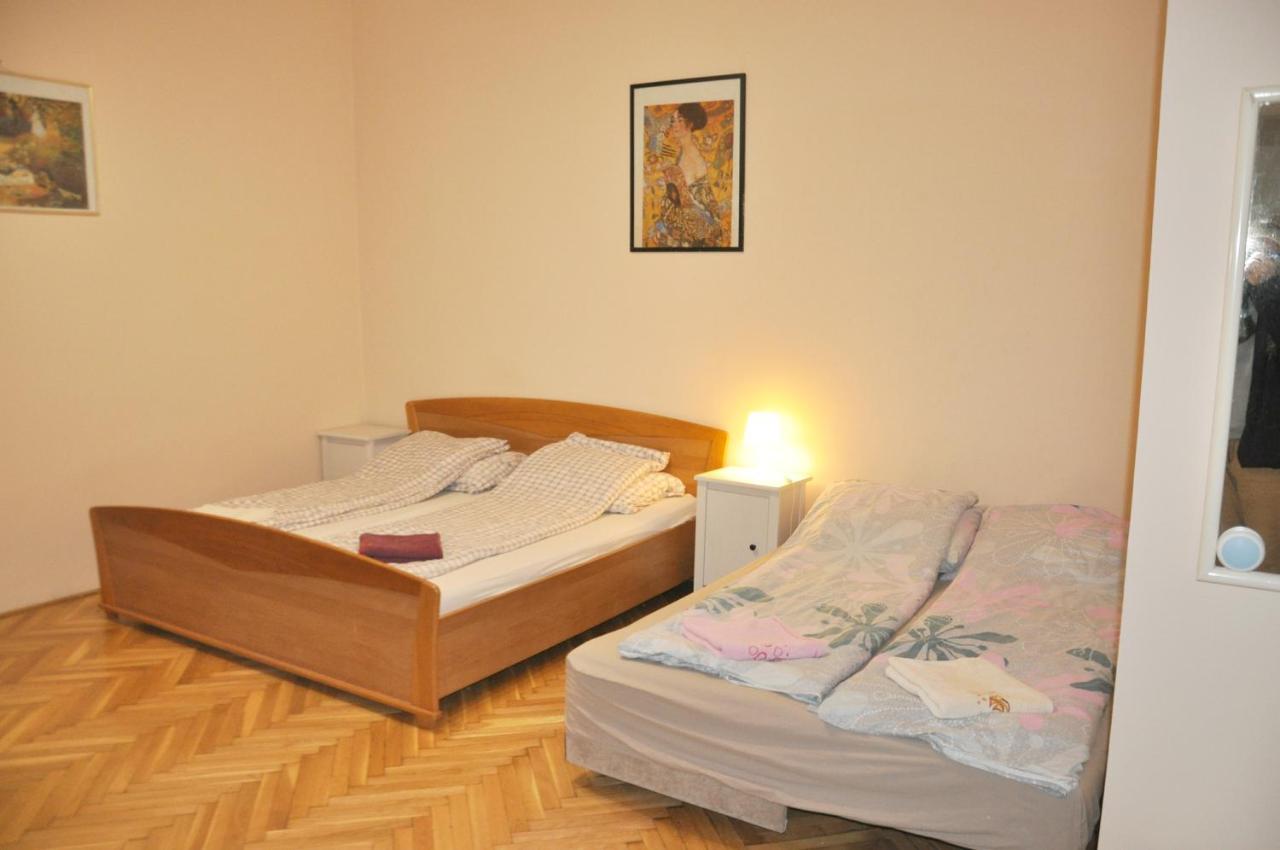 Garibaldi Apartman Budapest Bagian luar foto